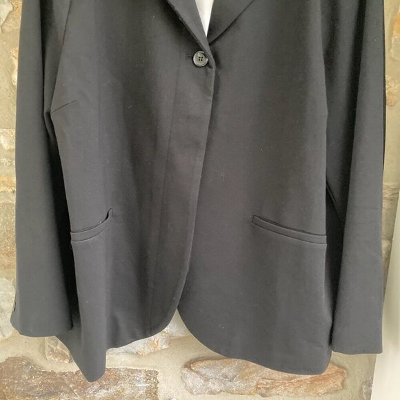NWT Universal Standard Janelle Tailored Ponte Blazer Black $198 Large (22-24) - Picture 6 of 12